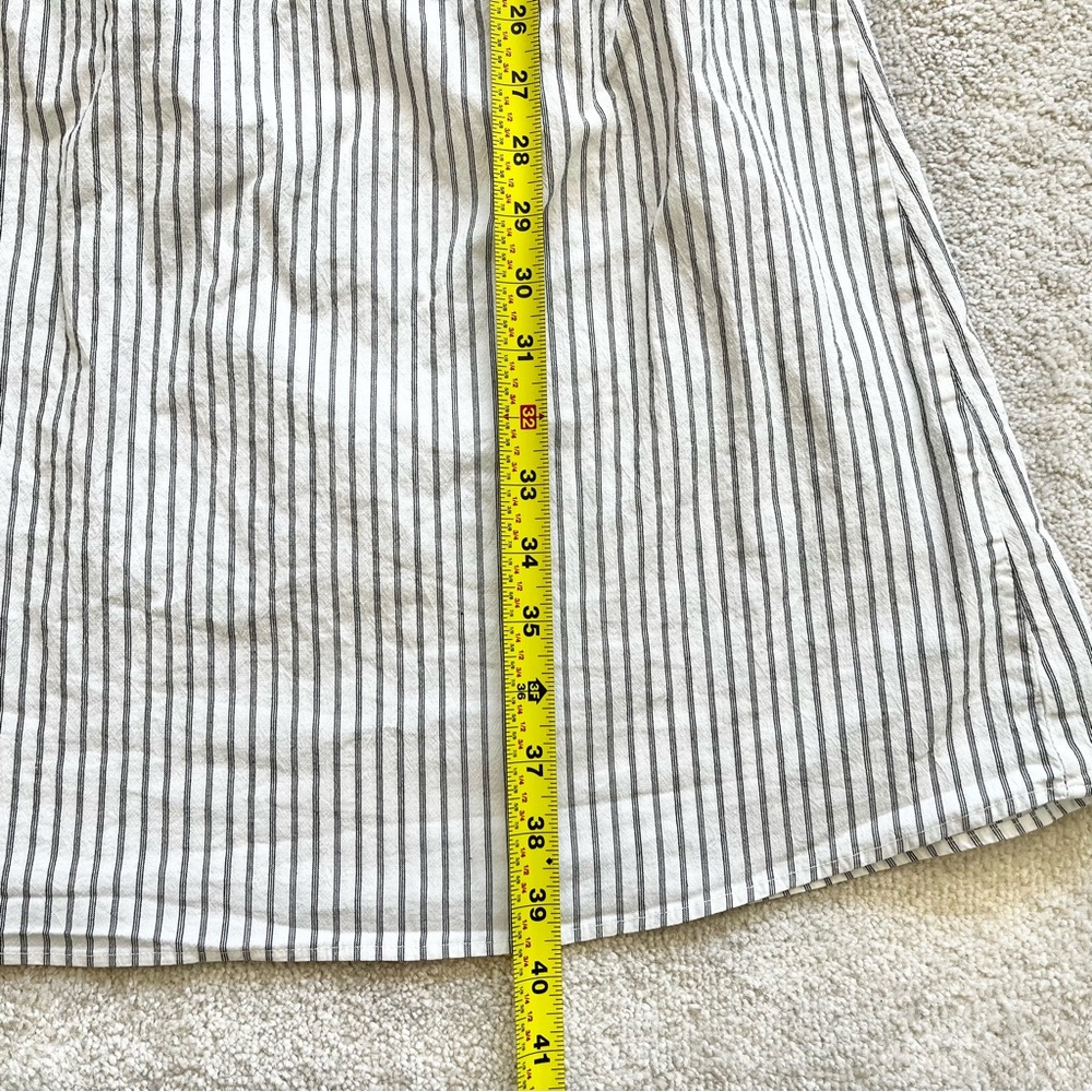 SOLIKA PINSTRIPED DRESS WITH POCKETS SIZE XS MINIMALIST CONTEMPORARY CHIC - Picture 9 of 11